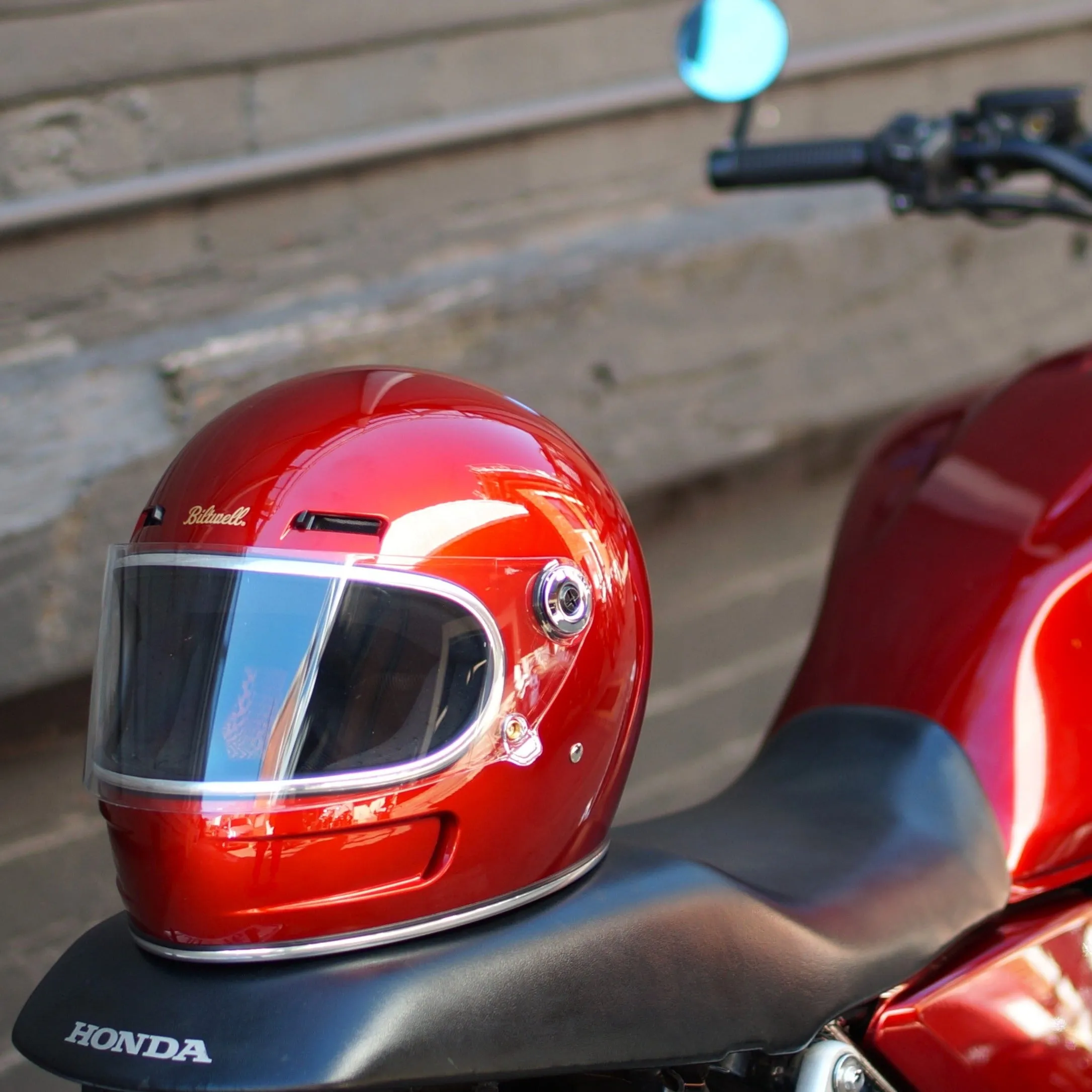 GRINGO SV 06 HELMET - METALLIC CHERRY RED